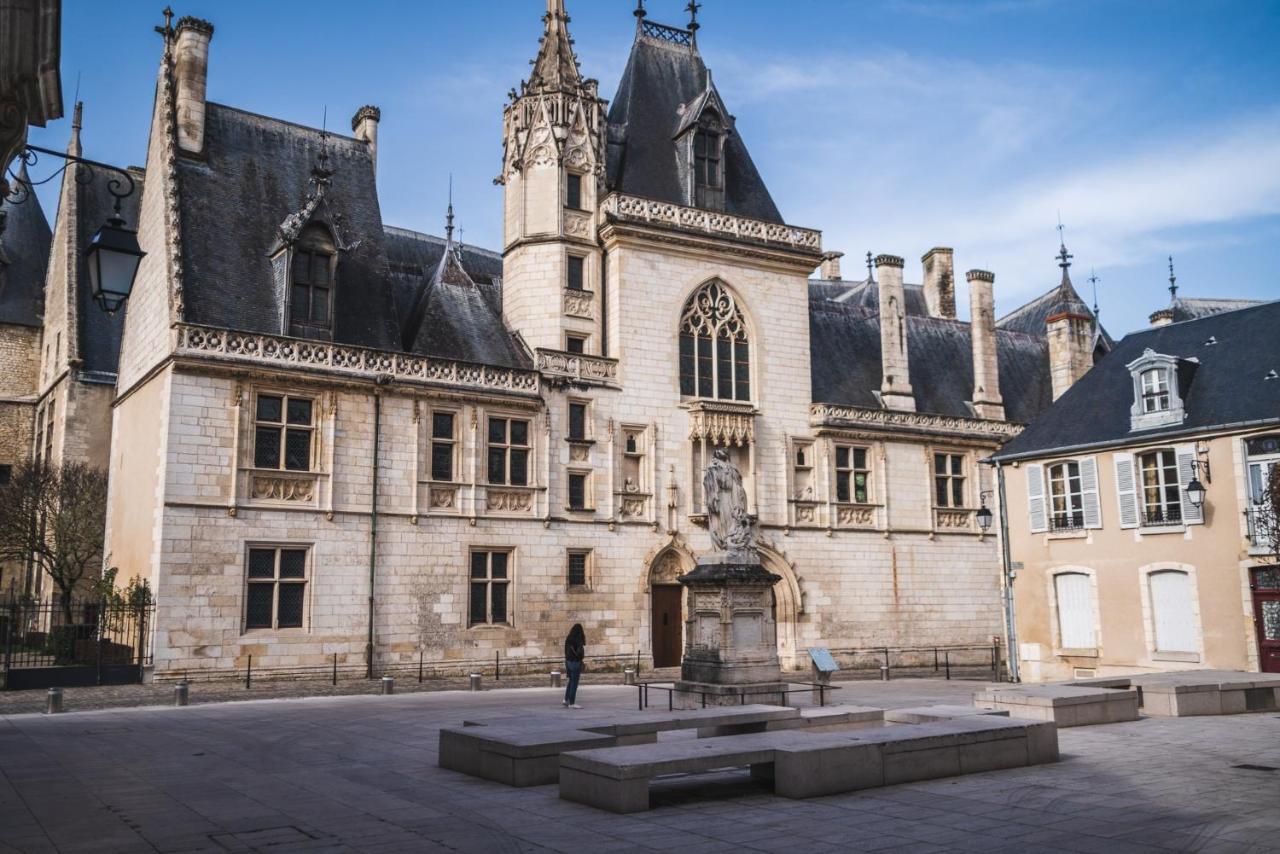 L'Annexe D'Auron, Charmant F2 Au Coeur De Bourges Exteriér fotografie