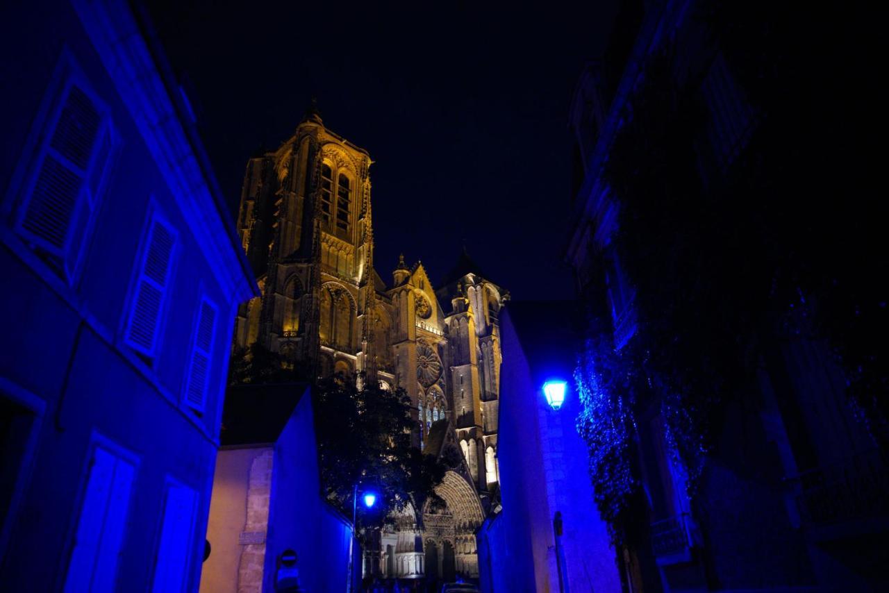 L'Annexe D'Auron, Charmant F2 Au Coeur De Bourges Exteriér fotografie